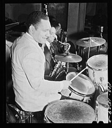 Red Saunders (Photo by myweb.clemson.edu/~campbe)