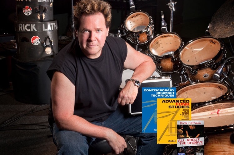 30995228_1530441381487852_r